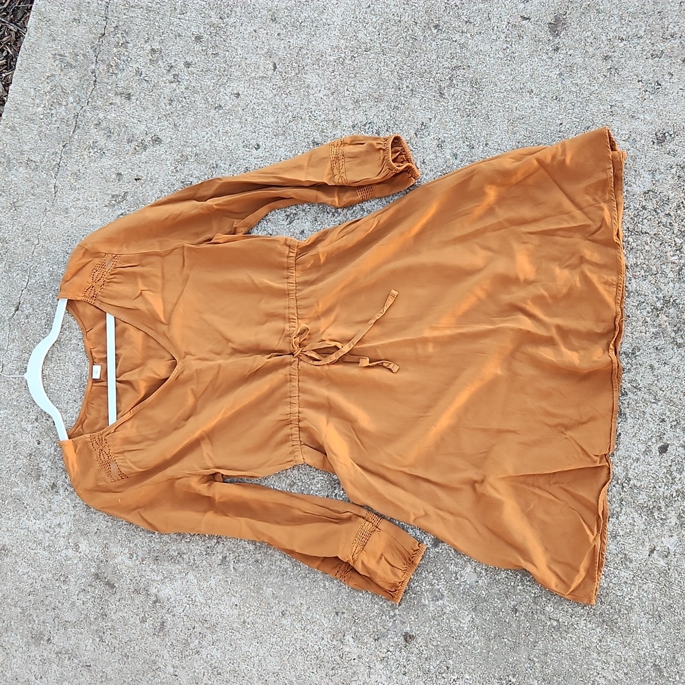 Old Navy Brown Camel Cinch Waist Dress - Medium Waist Defining 3/4 Sleeve
